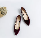 Pointed Toe Shallow Mouth Flats